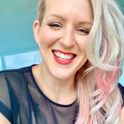 Profile picture of speaker named Simone Bennett