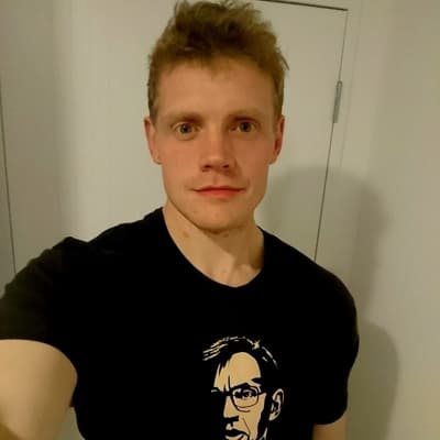 Profile picture of speaker named Will Velida